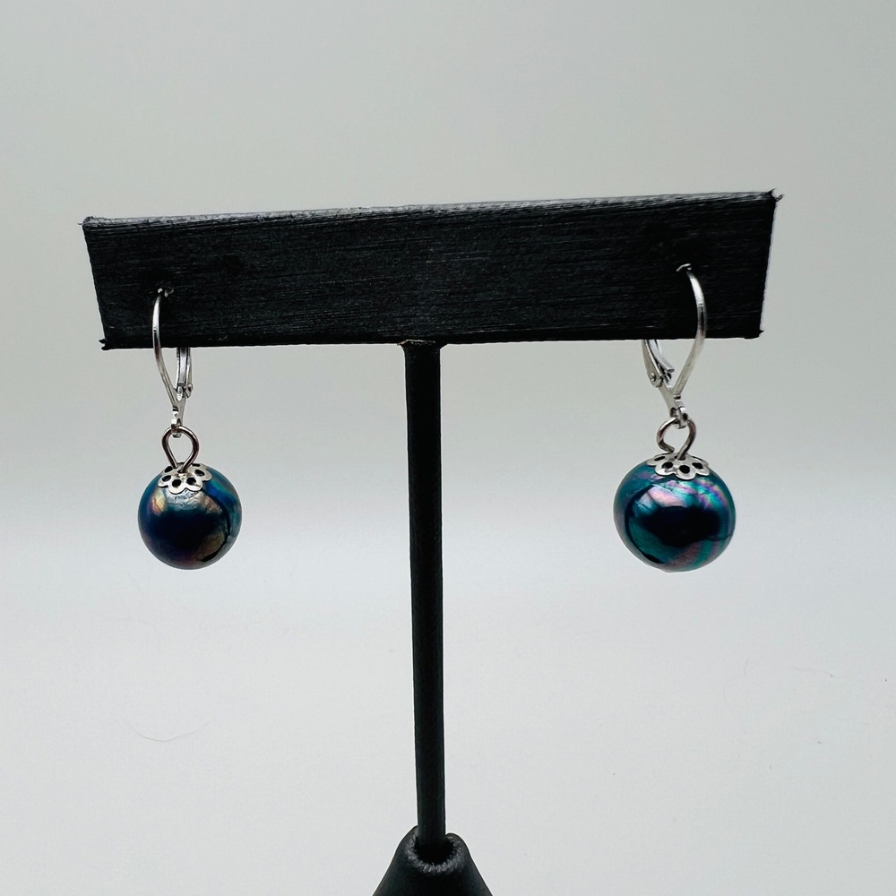 Blue‎ Iridescent Faux Pearl Drop Earrings Silver Tone Leverback Flower Cap Boho